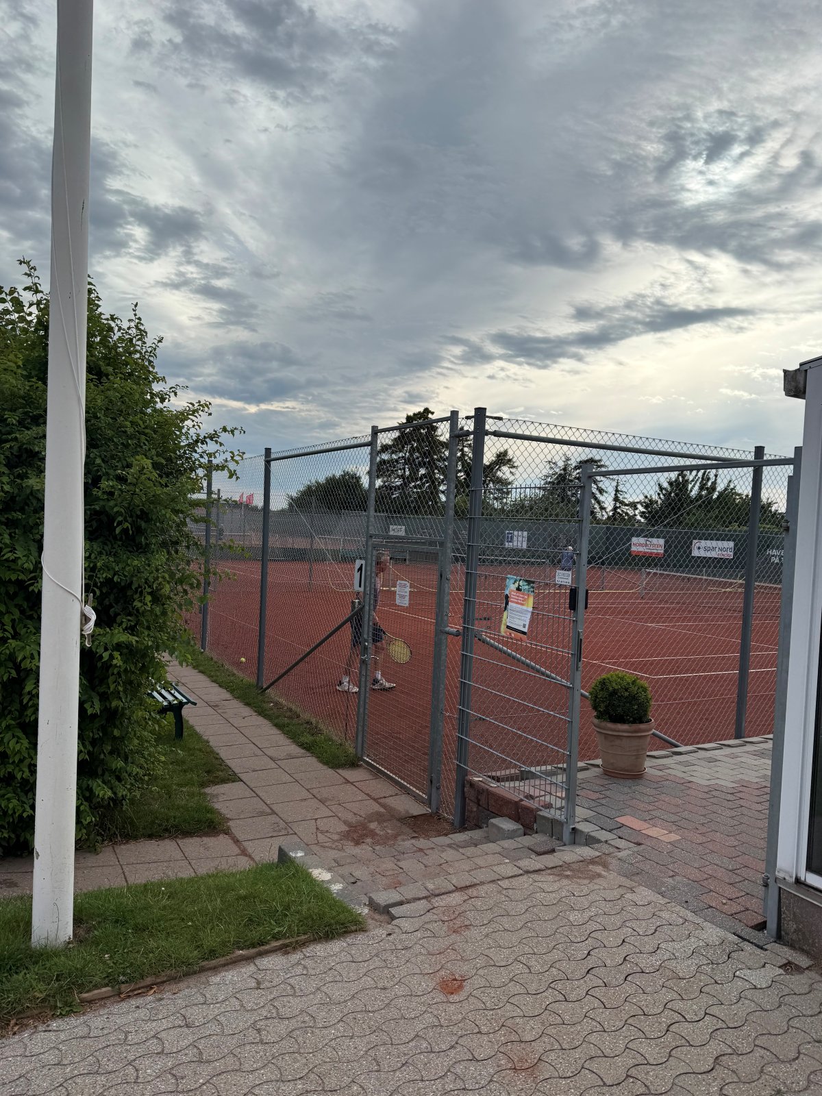 Grusbanene hos Gilleleje Tennisklub